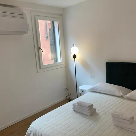 Apartment With Court Center Historical Center