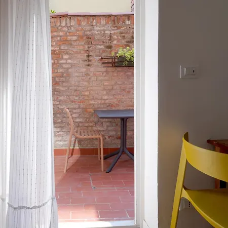 Apartment With Court Center Historical Center